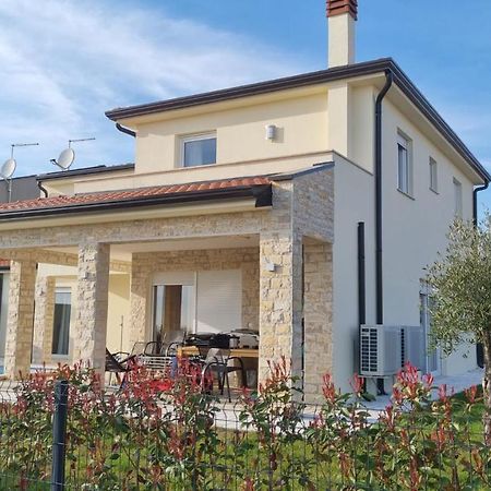 Villa Robert Kaštelir Exterior foto