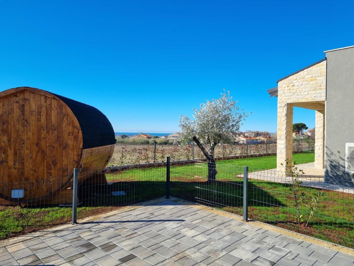 Villa Robert Kaštelir Exterior foto